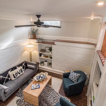 Walk To It All In Downtown, Double King Beds Savannah Bagian luar foto